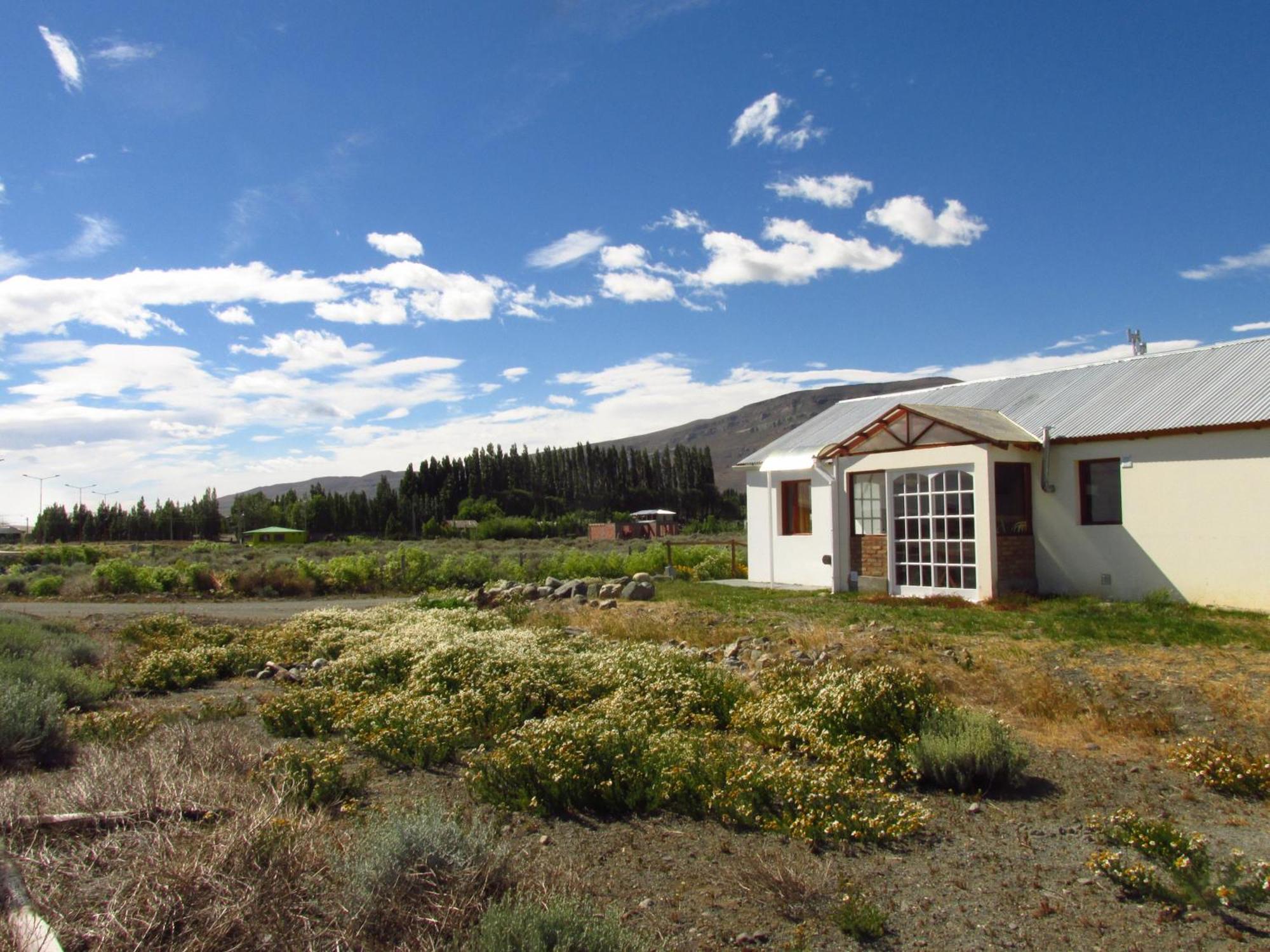 Hostel Aves Del Lago El Calafate Exterior photo